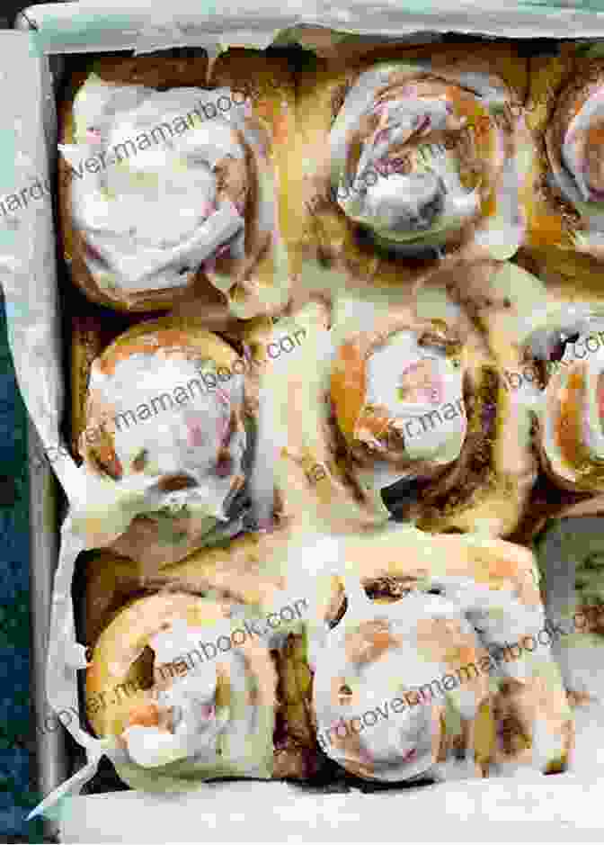 Soft And Fluffy Cinnamon Rolls Sweet Loaf: 15 Sweet And Delicious Bread Recipes (Baking Dough Bread Machine)